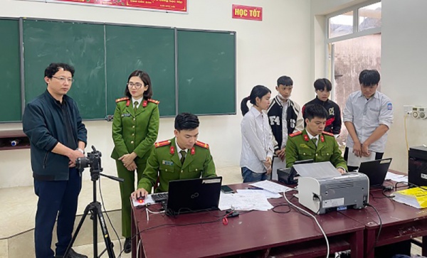 Hà Nam: Hoàn thành cấp căn cước công dân gắn chip cho học sinh, phục vụ kỳ thi tốt nghiệp THPT